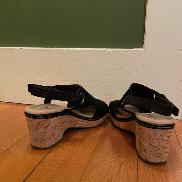 Clarks Wedge Heels - Picture 2 of 4